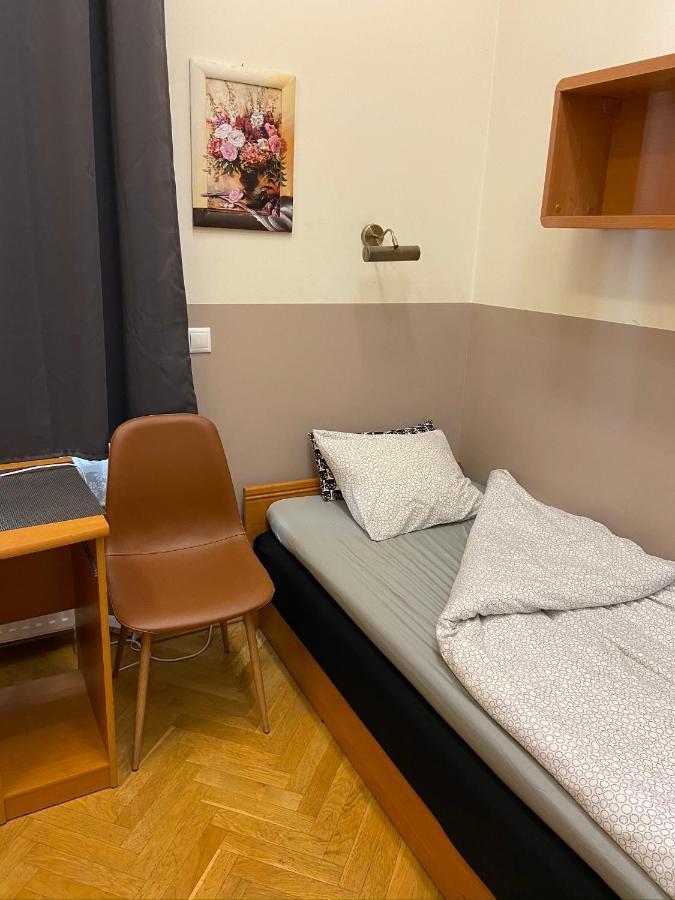 Guest Rest Studio Apartments Будапеща Екстериор снимка