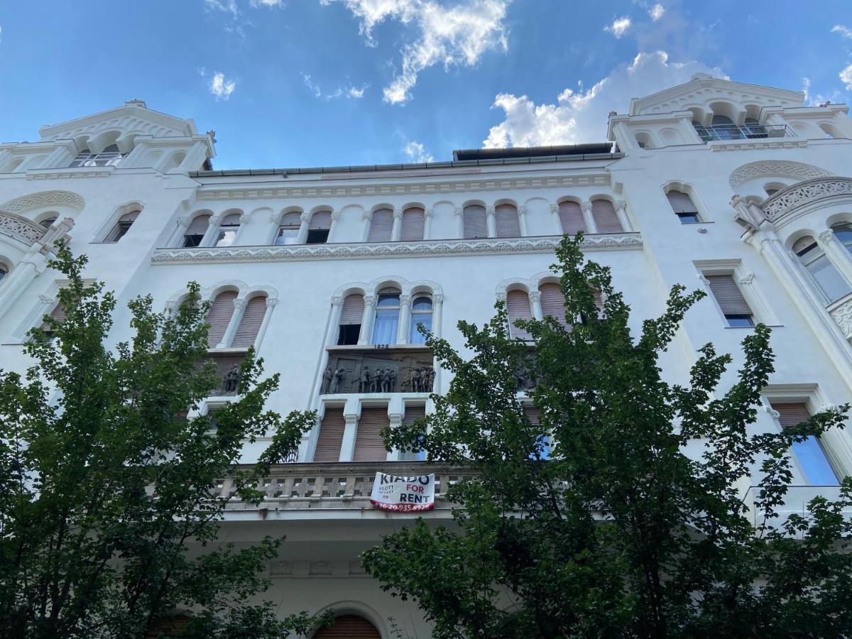 Guest Rest Studio Apartments Будапеща Екстериор снимка